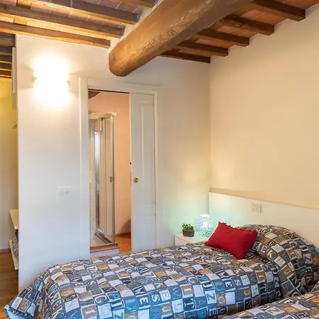 Alessandra Apartment Lucques Extérieur photo