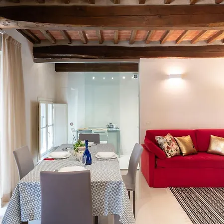 Alessandra Apartment Lucques Extérieur photo